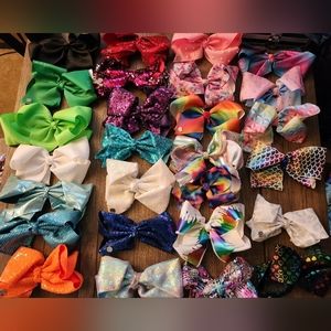 JoJo Bows - 45 lot